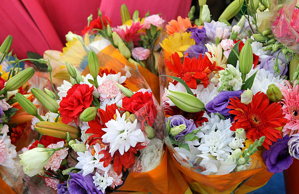 istock Bouquets of colorful flowers 476383157
