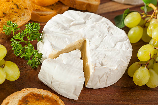 istock Organic Homemade White Brie Cheese 476384357