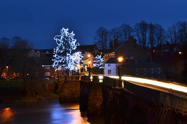 dee ponte em chester de longa exposição - chester england dee river long exposure night - fotografias e filmes do acervo