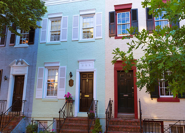 istock Georgetown historical district facades Washington 476387316