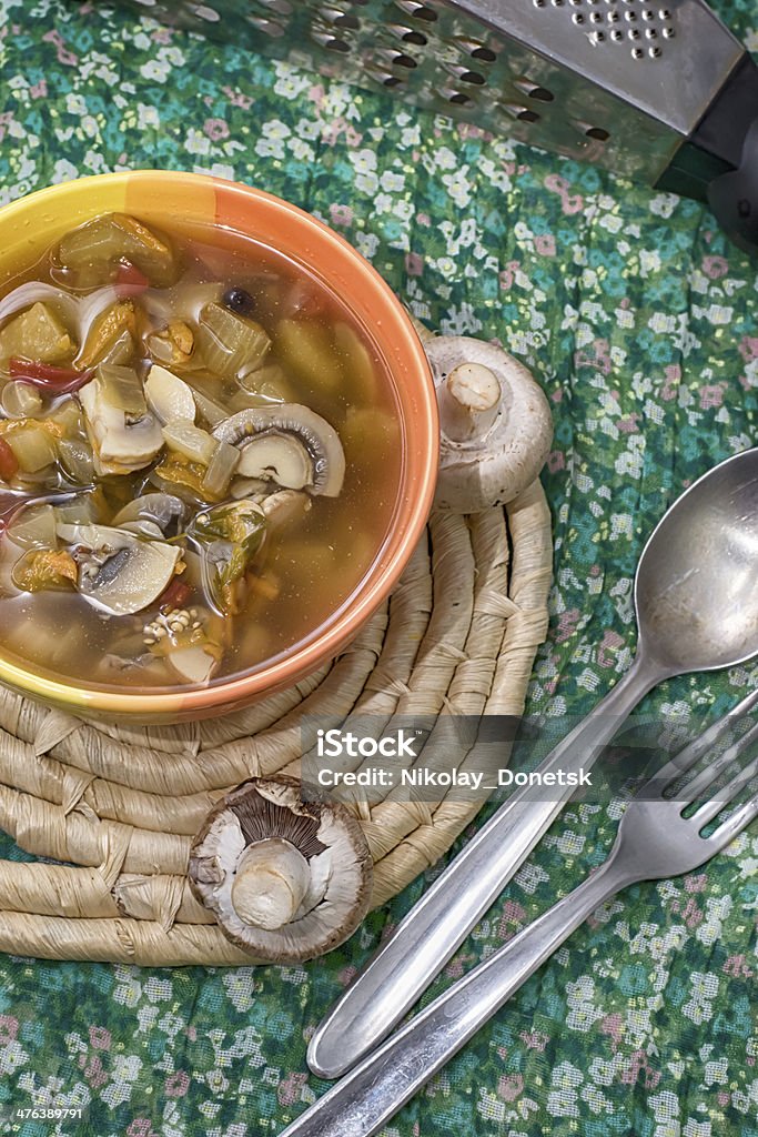 Sopa de cogumelos - Foto de stock de Aipo royalty-free