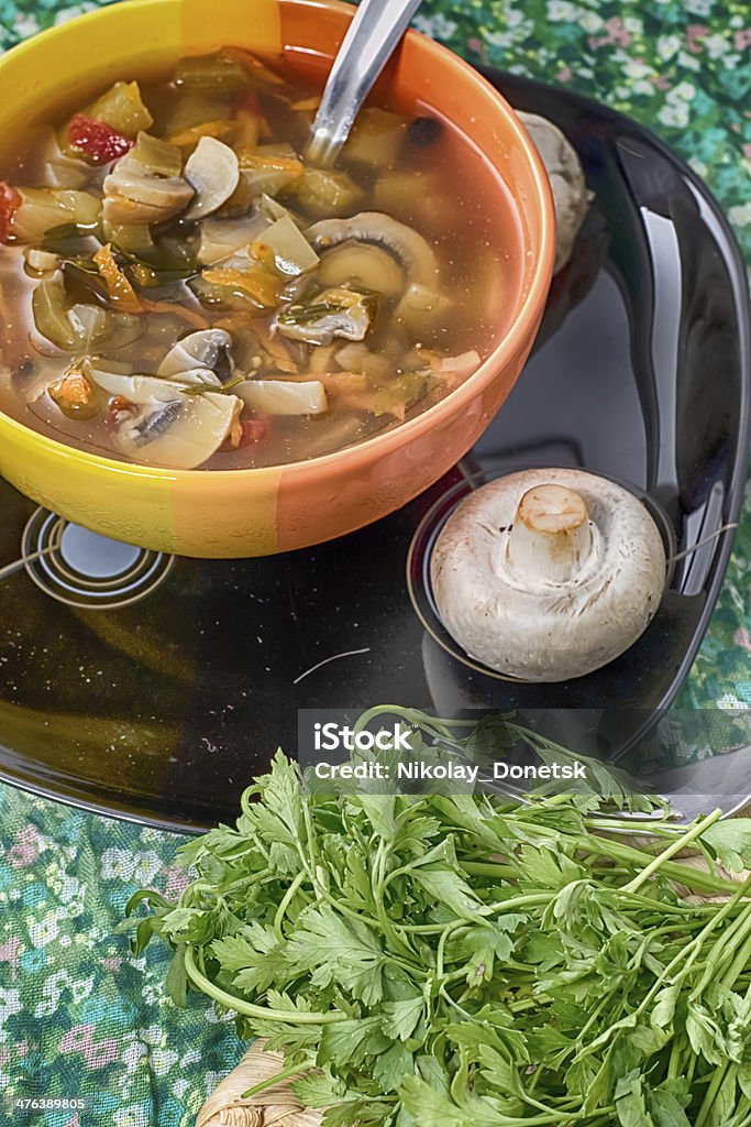 Sopa de champiñones - Foto de stock de Apio libre de derechos