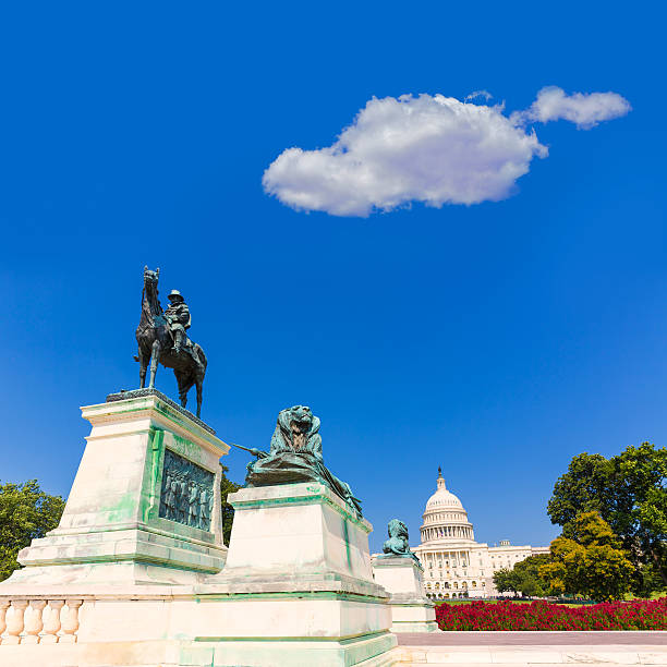 istock Capitol building Washington DC sunlight congress 476393298