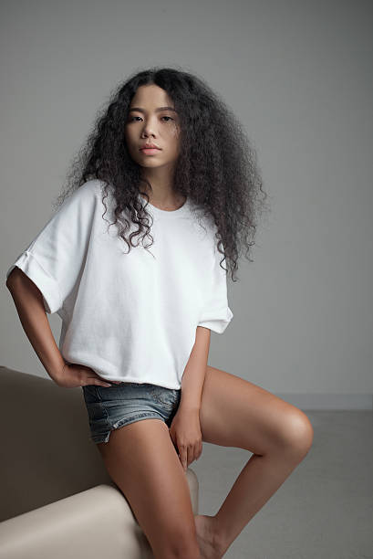 istock Beautiful slim woman 476403130
