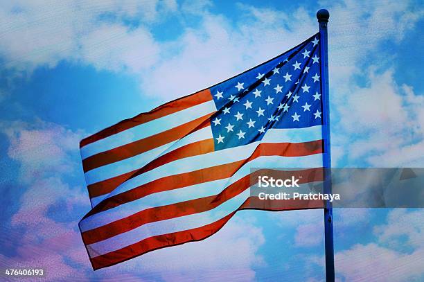 抽象的なアメリカの旗を振る Flagpole - 4世紀頃のストックフォトや画像を多数ご用意 - 4世紀頃, アメリカ合衆国, アメリカ国旗