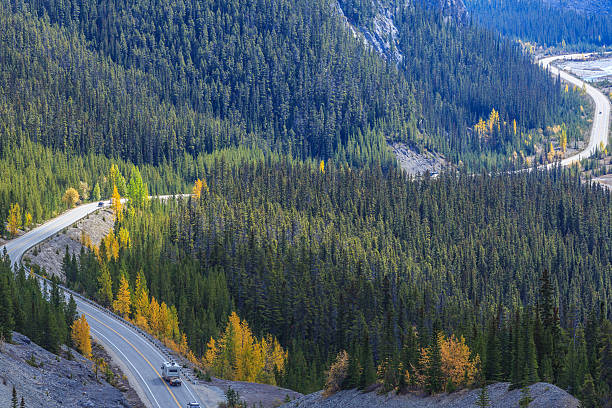 istock roads of Canada 476406490