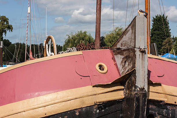 Barge Bow of barge on the river Stour being refurbished sandwich kent stock pictures, royalty-free photos & images