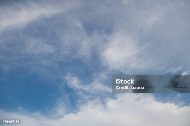 Nuvole - Fotografie stock e altre immagini di A bioccoli - A bioccoli, A mezz'aria, Ambientazione esterna