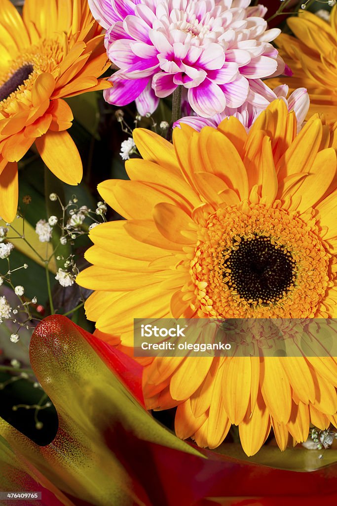 Fiori colorati bouquet - Foto stock royalty-free di Amore