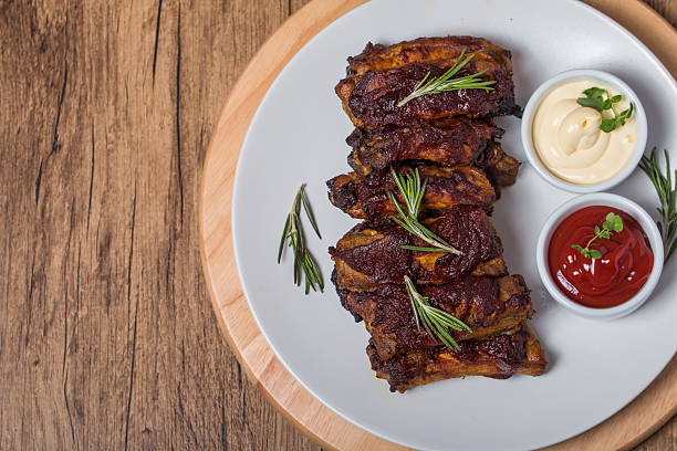 istock Grilled pork ribs in barbecue sauce 476415030