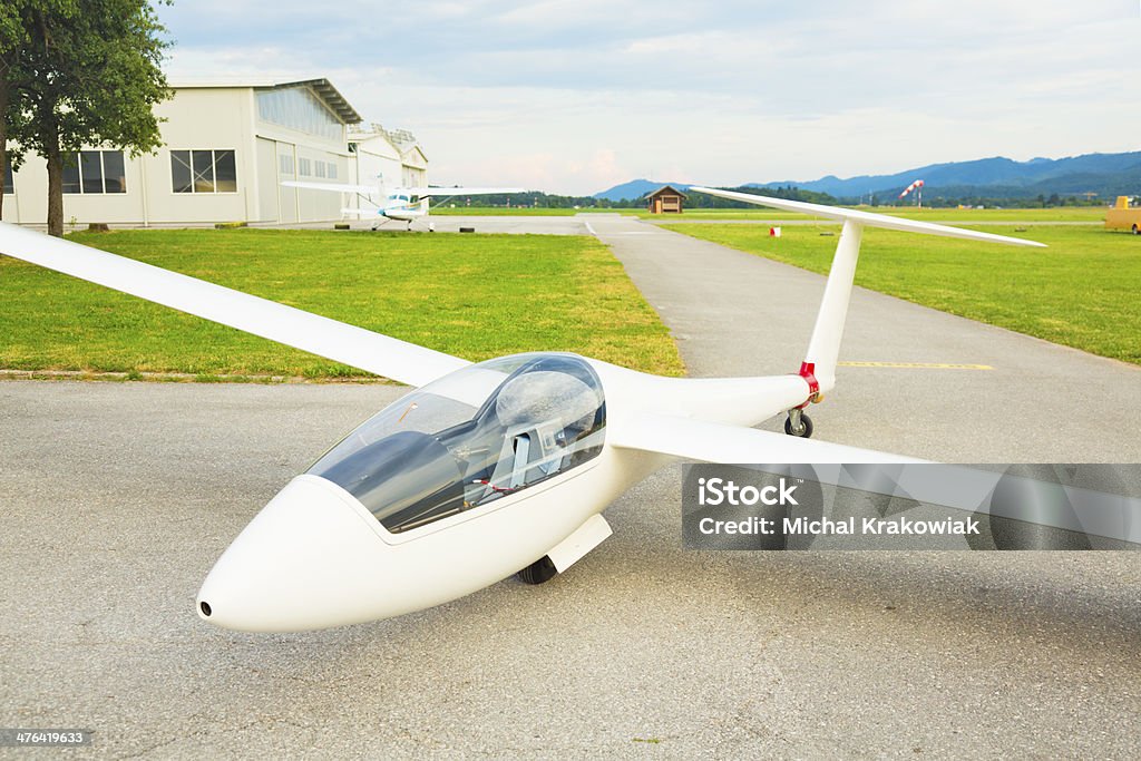 Planador um aeródromo - Royalty-free Aeroporto Foto de stock