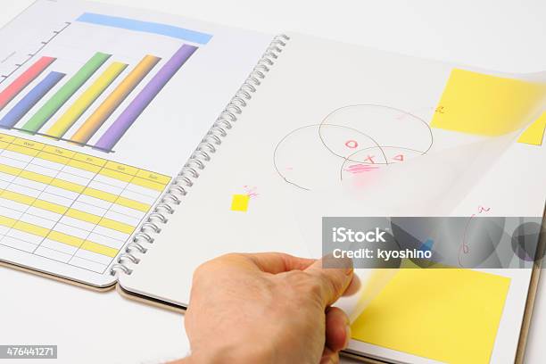 ホールドspiral ノート型ホワイトボード - インフォグラフィックのストックフォトや画像を多数ご用意 - インフォグラフィック, カットアウト, カラー画像