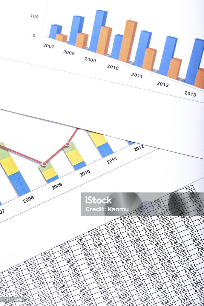 Ziffern und Finanzen - Lizenzfrei Analysieren Stock-Foto