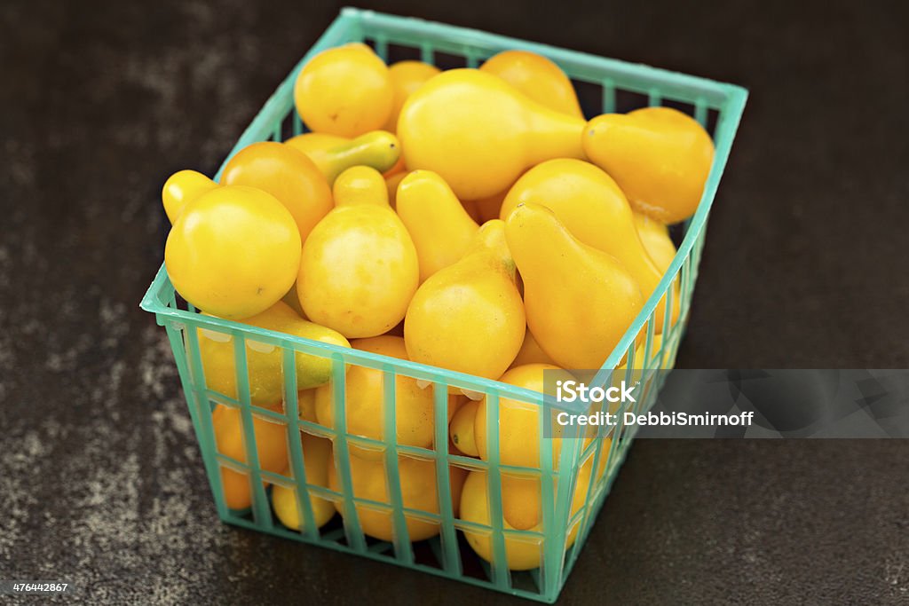 Yellow Pear Kirschtomaten - Lizenzfrei Gelbe Birnentomate Stock-Foto