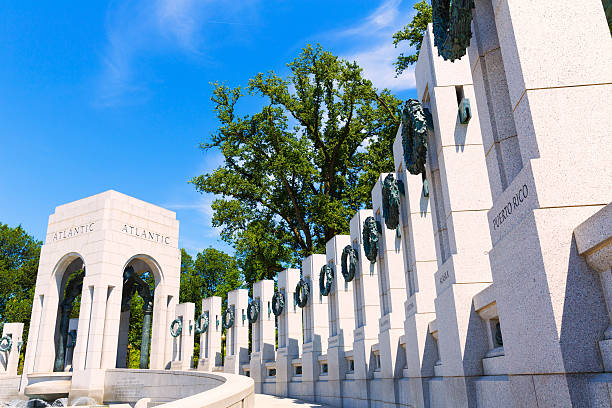 istock World War II Memorial in washington DC USA 476443610