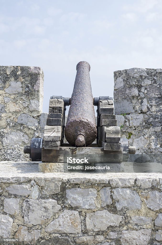 cannon - Photo de Llanes libre de droits