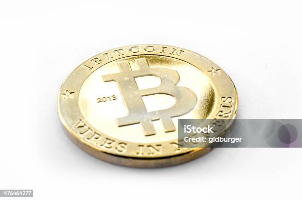 Bitcoin - Fotografie stock e altre immagini di Bitcoin - Bitcoin, Composizione orizzontale, Dorato - Colore descrittivo