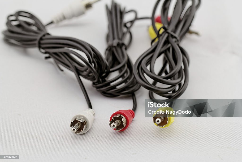 3 rca, cable y conector macho - Foto de stock de Amarillo - Color libre de derechos