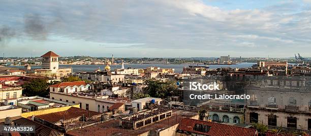 Habana Vieja Foto de stock y más banco de imágenes de 2015 - 2015, Ciudad, Cuba