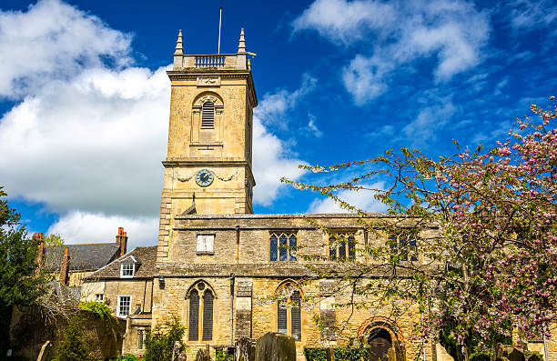 igreja de st mary magdalene em woodstock, oxfordshire-inglaterra - blenheim - fotografias e filmes do acervo