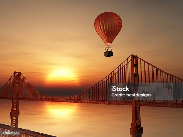 Golden Gate Bridge Al Tramonto - Fotografie stock e altre immagini di Mongolfiera - Mongolfiera, Monumento, Acqua