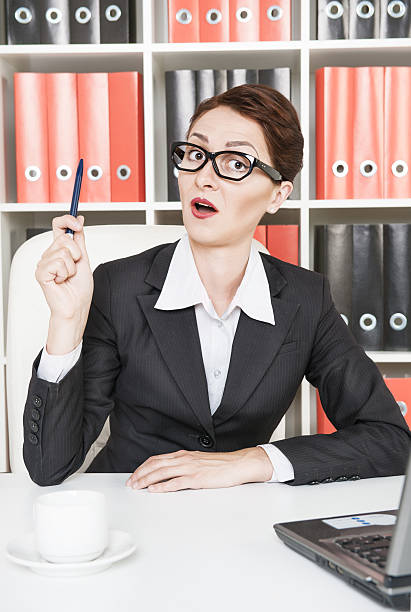 istock Business woman have the idea 476506567