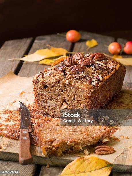 Torta - Fotografie stock e altre immagini di Alimentazione sana - Alimentazione sana, Autunno, Banana - Frutto tropicale