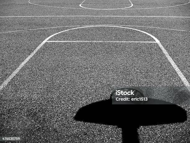 Urban Basketball Court Stock Photo - Download Image Now - Basketball - Sport, Basketball Hoop, City