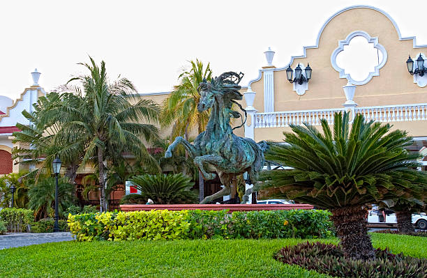 istock Facade of a resort 476535691
