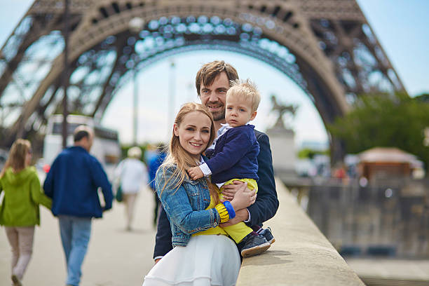 istock Happy family in Paris 476538266