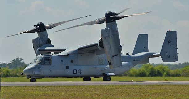 marine corps v-22 osprey - helicopter boeing marines military photos et images de collection