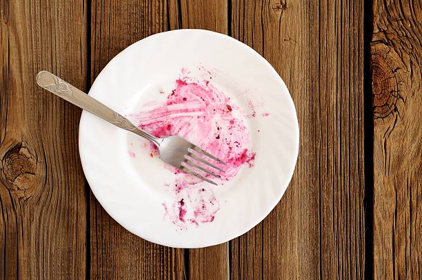 엠티 인명별 플라테 및 포크, 향수 먹음 파이 - plate crumb dirty fork 뉴스 사진 이미지