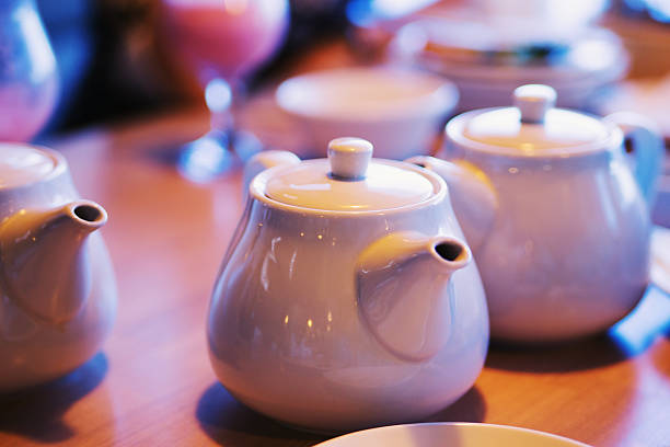 istock Teapots with patches of light 476555170