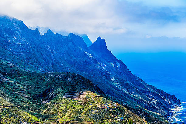 istock Coast or shore of ocean with rock 476562066