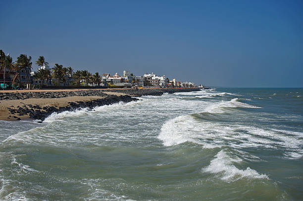 puducherry, indien, küste, strand, meer, - sand river stock-fotos und bilder