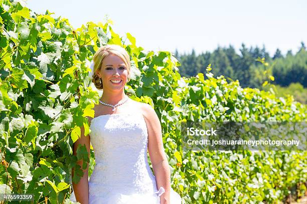 그녀의 웨딩 일연도 테크에서 결혼식에 대한 스톡 사진 및 기타 이미지 - 결혼식, 귀여운, 금발 머리
