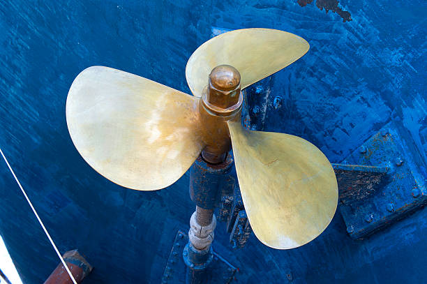 barco hélice - screw propeller imagens e fotografias de stock