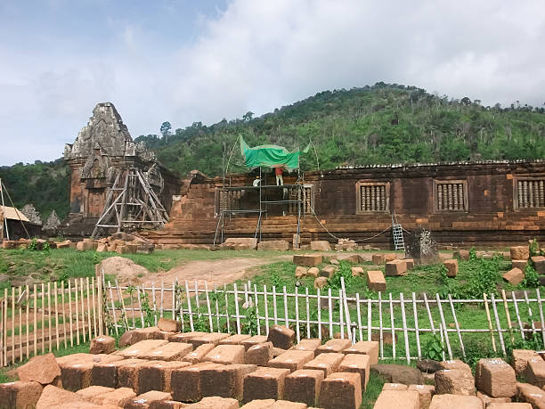 istock Restoration of the castle 476607868
