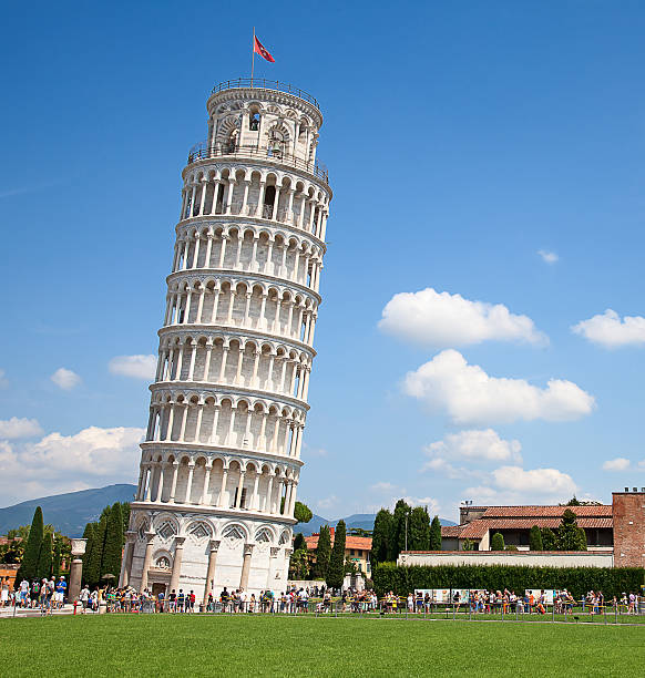 istock Leaning tower of Pisa 476615008