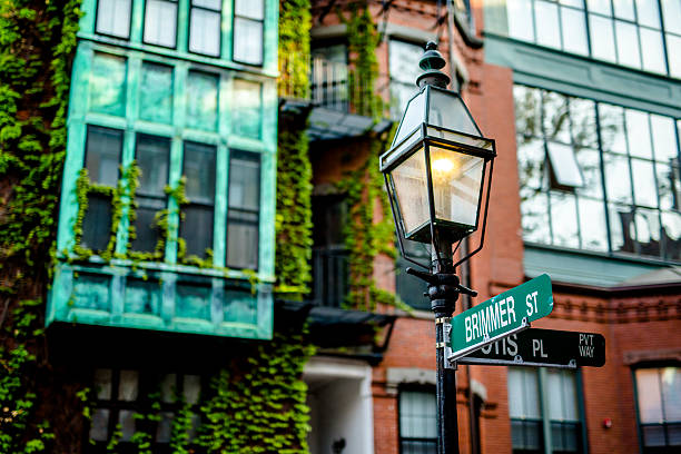 istock Street signs on a lamp post in Beacon Hill Boston 476619348