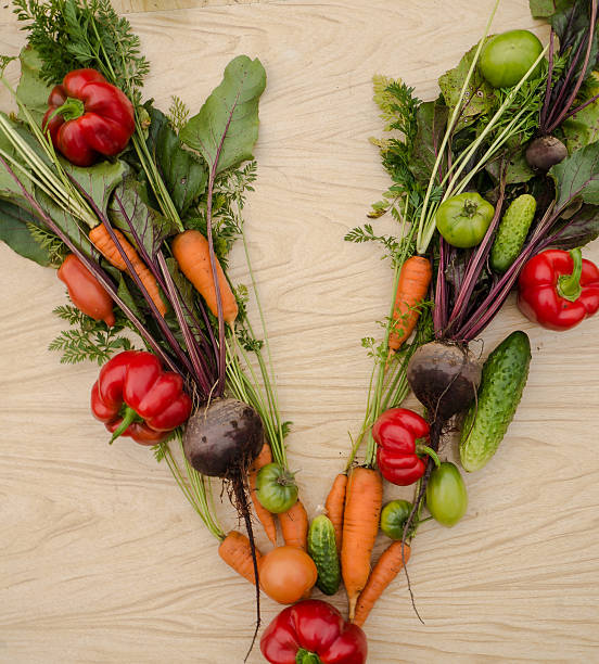 verduras - vegitables in kitchen fotografías e imágenes de stock