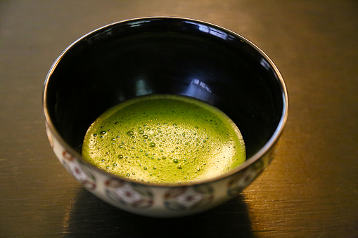 Traditional Japenese Green Tea Bowl (Macha).