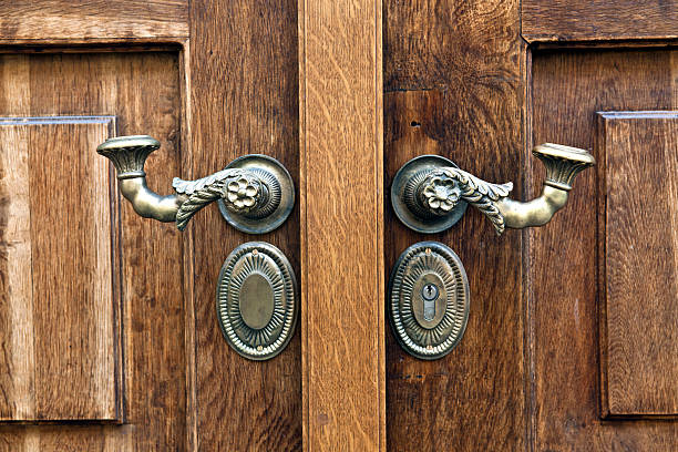 istock Old wooden door 476626684