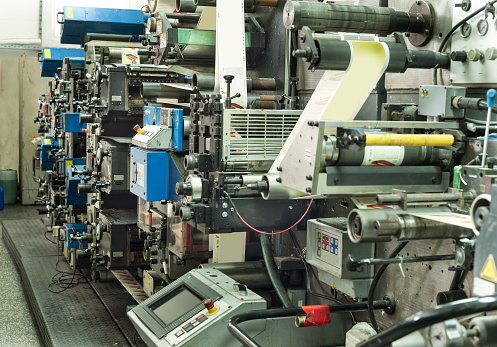 Label Offset Machine Printing Labels On Offset Machine Stock Photo - Download Image Now ...