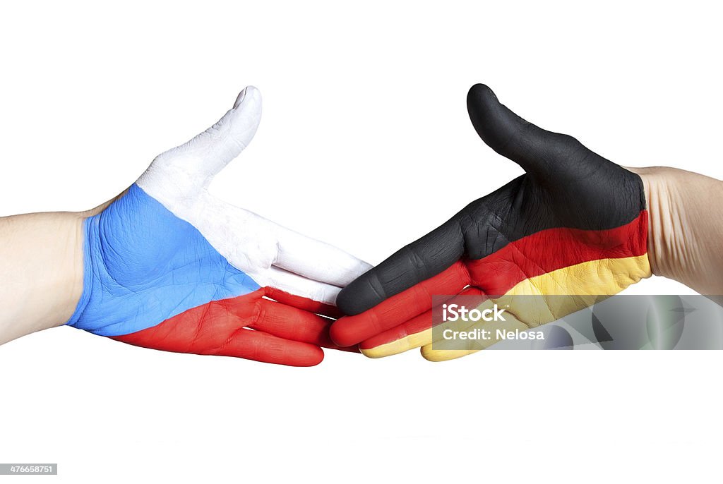 Stretta di mano tra Germania e Repubblica Ceca - Foto stock royalty-free di Accordo d'intesa