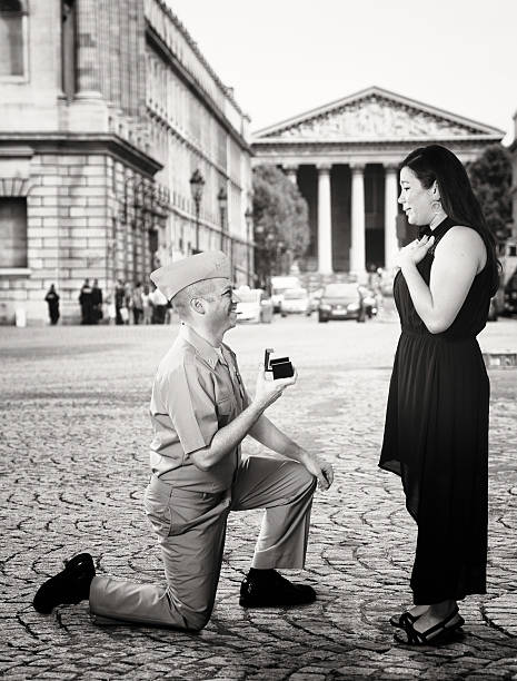 istock Engagement proposal in Paris black and white 476676127