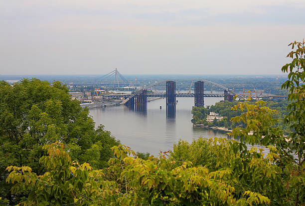 istock Bridge on Dnieper River in Kiev, Ukraine 476683446