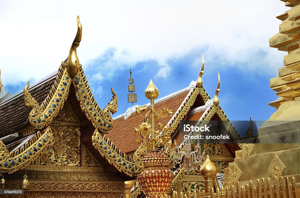 Wat Phrathat Doi Suthep Rozciągacz w Chiang Mai - Zbiór zdjęć royalty-free (Abstrakcja)