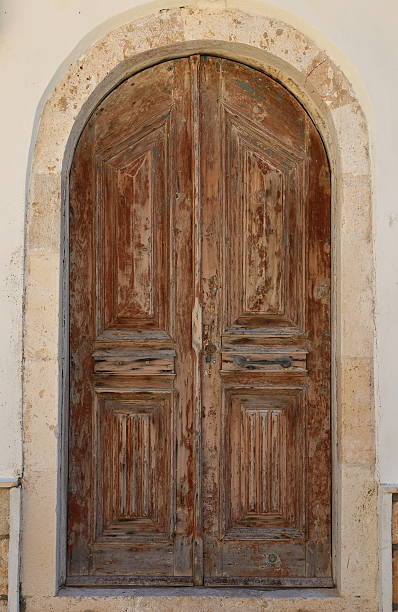 istock Retro door-Kastellorizo 476732748