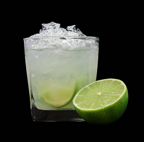 caipirinha - liqueur color image isolated nobody photos et images de collection